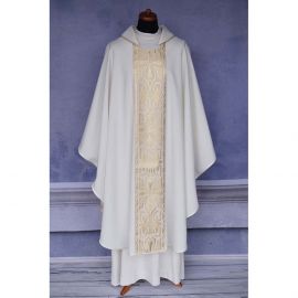 Ornat gotycki ecru, pas tkany krzyż (120K)