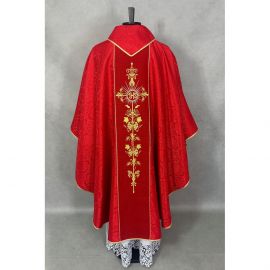 Ornat gotycki czerwony, tkanina żakardowa, pas haftowany (197K)