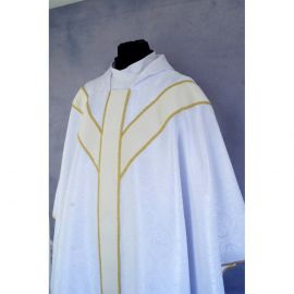 Ornat semi gotycki + stuła, kolor biały, aksamitny pas (65K)