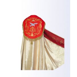 Kapa złota z czerwonym pasem IHS
