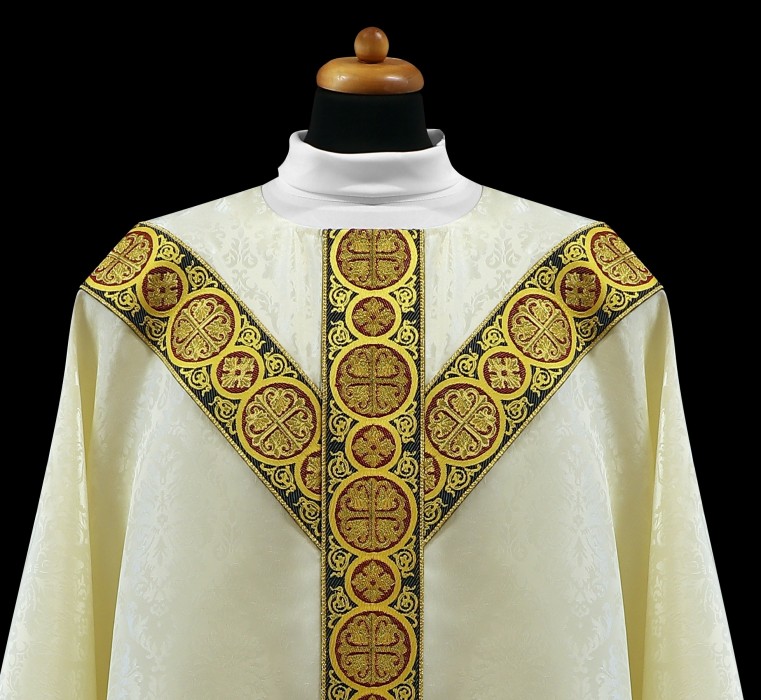 Ornat liturgiczny bez kołnierza w stylu semigotyckim - zdjęcie 3