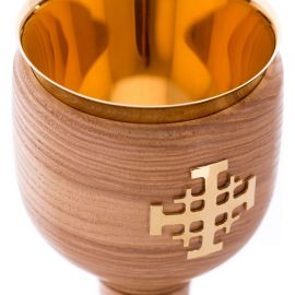 Kielich drewniany 21,5 cm — detal podstawy