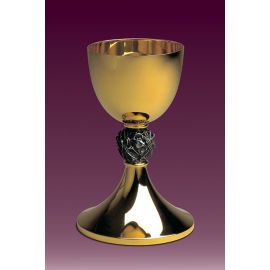 Kielich z czterema ewangelistami, w motywach zwierzęcych, gładki lub z grawerem h: 19 cm.