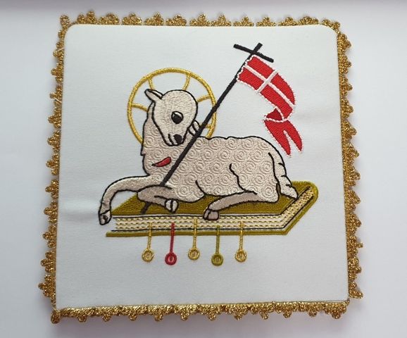 Palka biała Baranek Ofiarny (1)