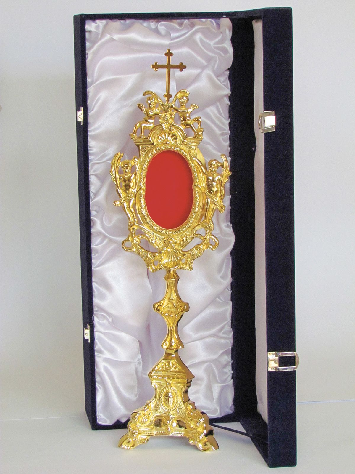 Relikwiarz złocony w eleganckim futerale 54 cm - zdjęcie 2 - Relikwiarz złocony w eleganckim futerale 54 cm