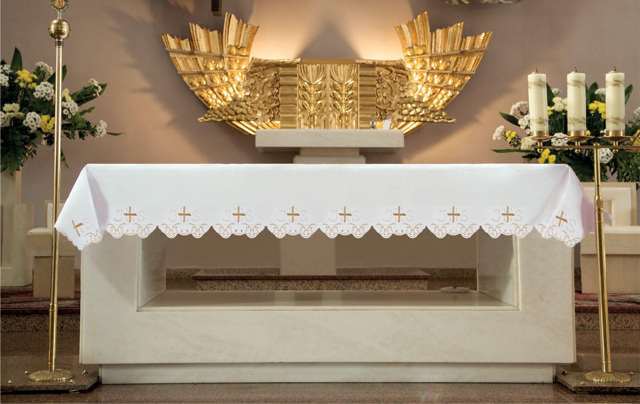 Obrus haftowany wzór IHS (157)