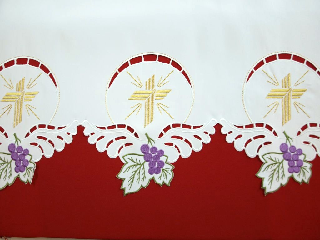 Obrus ołtarzowy haftowany - wzór eucharystyczny (105)