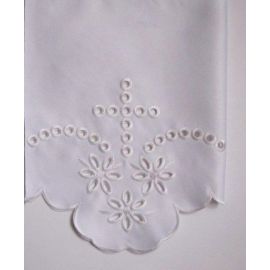 Obrus ołtarzowy haftowany - wzór eucharystyczny (110) - OBRUSY OŁTARZOWE - Nowość