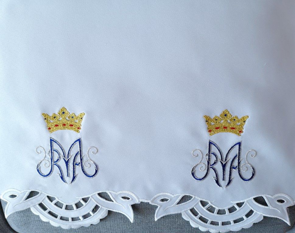 Obrus ołtarzowy haftowany - wzór maryjny srebrna nić (172)