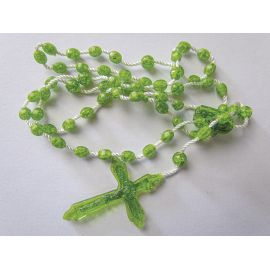 Różaniec plastikowy model peridot - RÓŻAŃCE, KORONKI, TAJEMNICE RÓŻAŃCOWE - Nowość