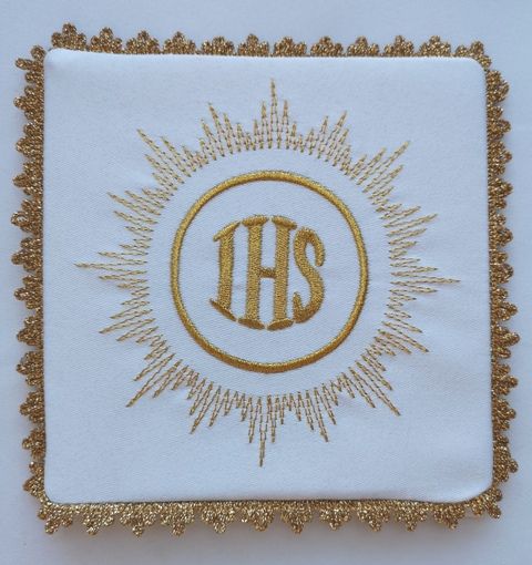 Palka haftowana IHS (4)