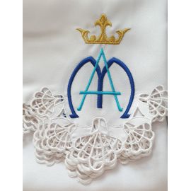 Obrus Maryjny haftowany (86) - zdjęcie 2 - Obrus Maryjny haftowany (86)