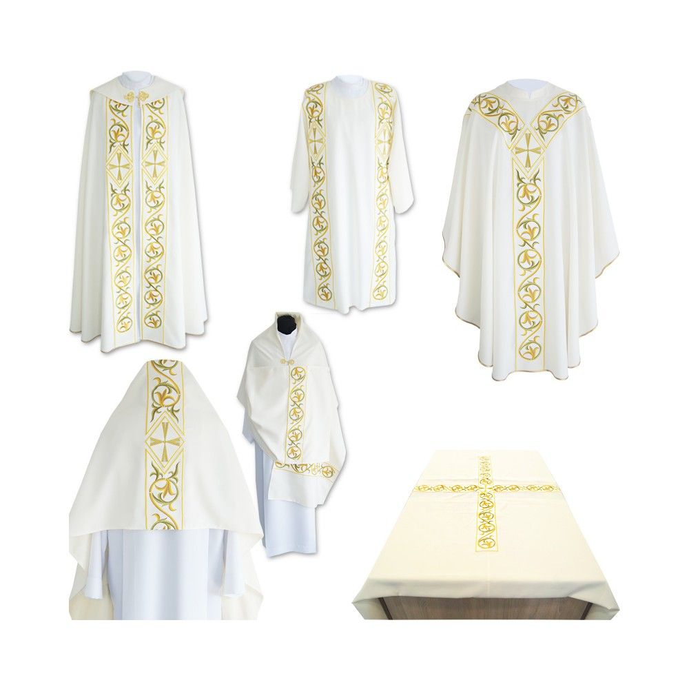 Komplet szat liturgicznych (2)