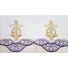 Obrus ołtarzowy haftowany - wzór eucharystyczny (194) - OBRUSY OŁTARZOWE - Nowość