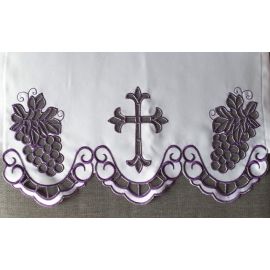 Obrus ołtarzowy haftowany - wzór eucharystyczny (196) - OBRUSY OŁTARZOWE - Nowość
