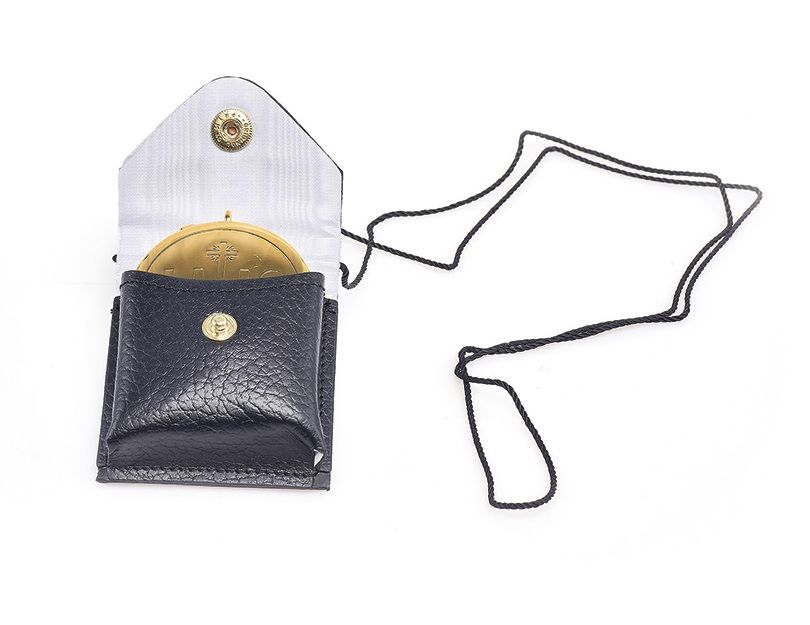 Bursa pozłacane cyborium IHS w etui (13)