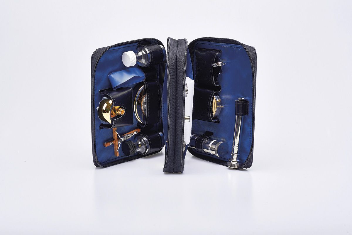 Komplet podróżny dla kapłana - do celebracji i posługi (13)