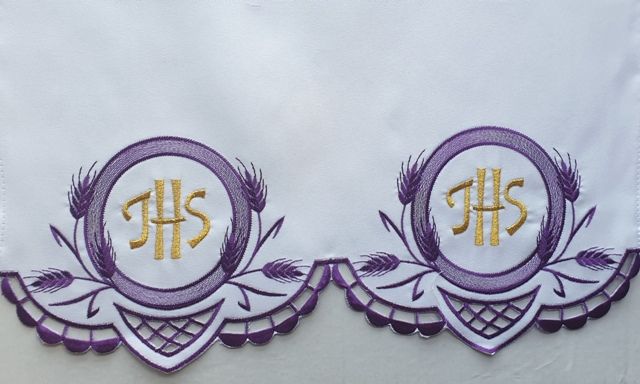 Obrus ołtarzowy haftowany - wzór eucharystyczny (203)