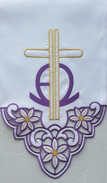 Obrus ołtarzowy haftowany - wzór eucharystyczny (208) - zdjęcie 2 - Obrus ołtarzowy haftowany - wzór eucharystyczny (208)