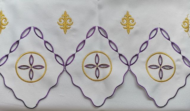 Obrus ołtarzowy haftowany - wzór eucharystyczny (212) - Obrus ołtarzowy haftowany - wzór eucharystyczny (212)