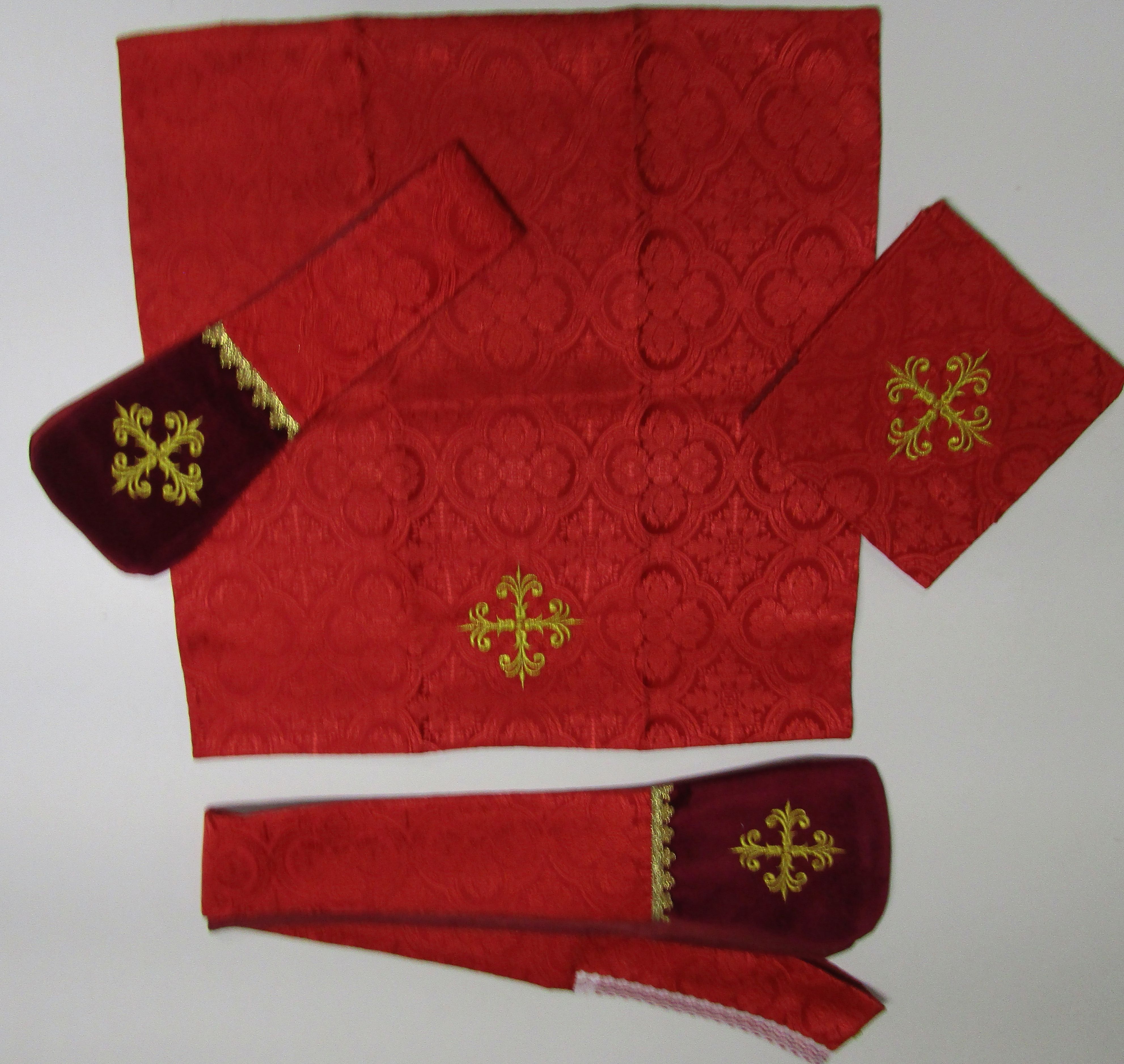 Ornat rzymski aksamit (45) - zdjęcie 3 - Ornat rzymski aksamit (45)