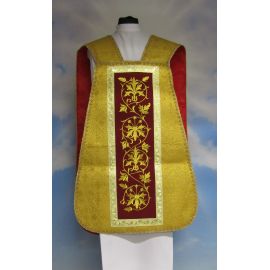 Chasuble with computer-embroidered belt (8)