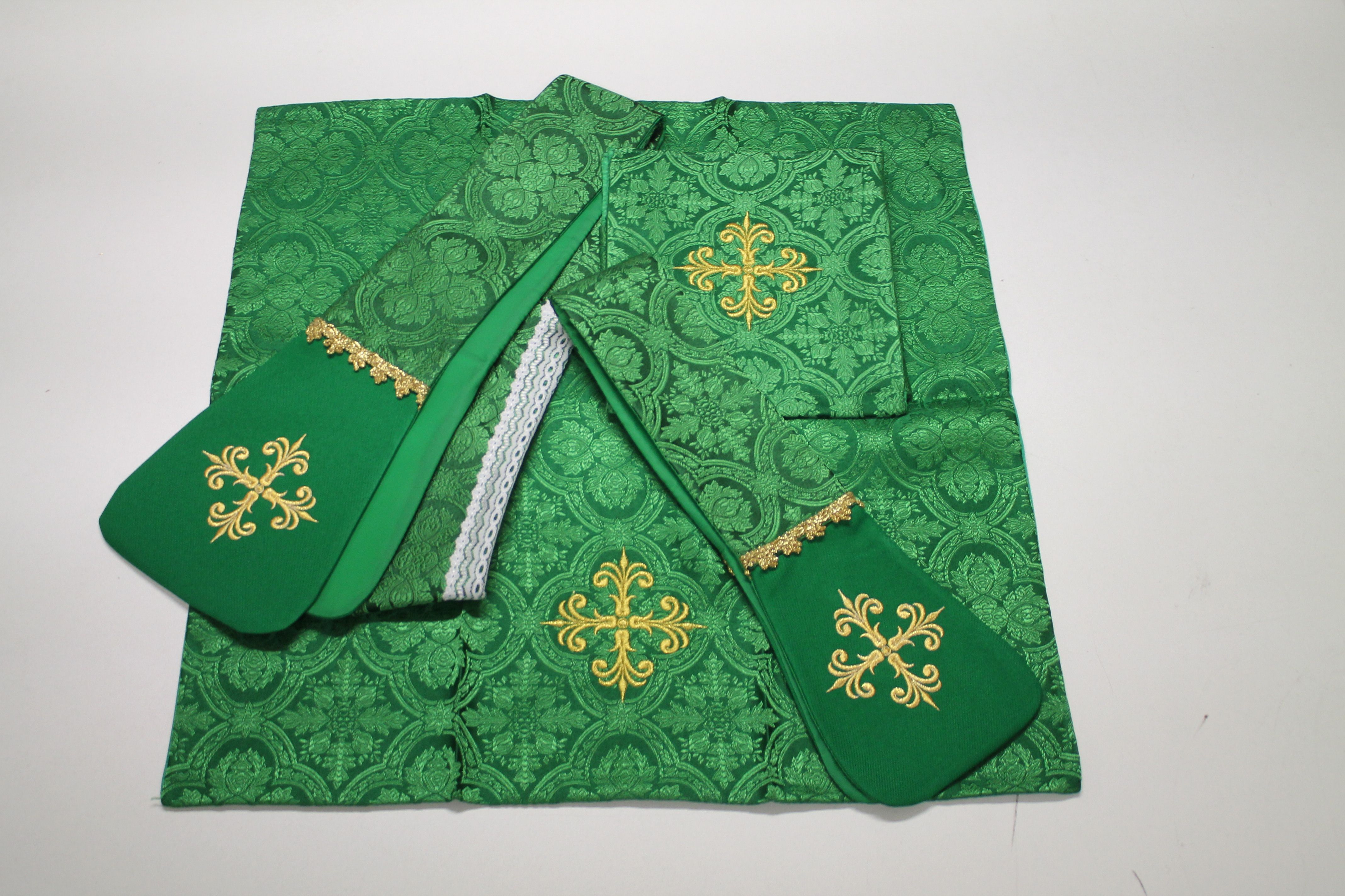 Ornat rzymski zielony, rozeta IHS (55) - zdjęcie 3 - Ornat rzymski zielony, rozeta IHS (55)