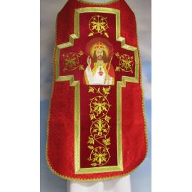 Chasuble with embroidery on the front (41)