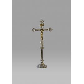 Clergy alb with decorative and wide guipure (38)
