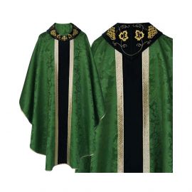 Ornat gotycki zielony haftowany kołnierz - tkanina gładka (48) - Ornaty zielone - Nowość