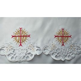 Obrus ołtarzowy haftowany - wzór eucharystyczny (141) - OBRUSY OŁTARZOWE - Nowość