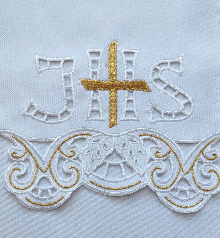 Obrus ołtarzowy haftowany - wzór eucharystyczny (126) - zdjęcie 2 - Obrus ołtarzowy haftowany - wzór eucharystyczny (126)