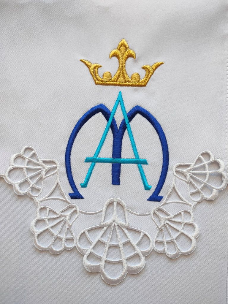 Obrus ołtarzowy haftowany - wzór Maryjny (98) - zdjęcie 2 - Obrus ołtarzowy haftowany - wzór Maryjny (98)