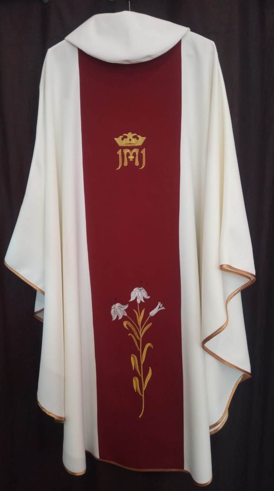 Ornat haftowany - Święty Józef Kaliski - zdjęcie 2 - Ornat haftowany - Święty Józef Kaliski