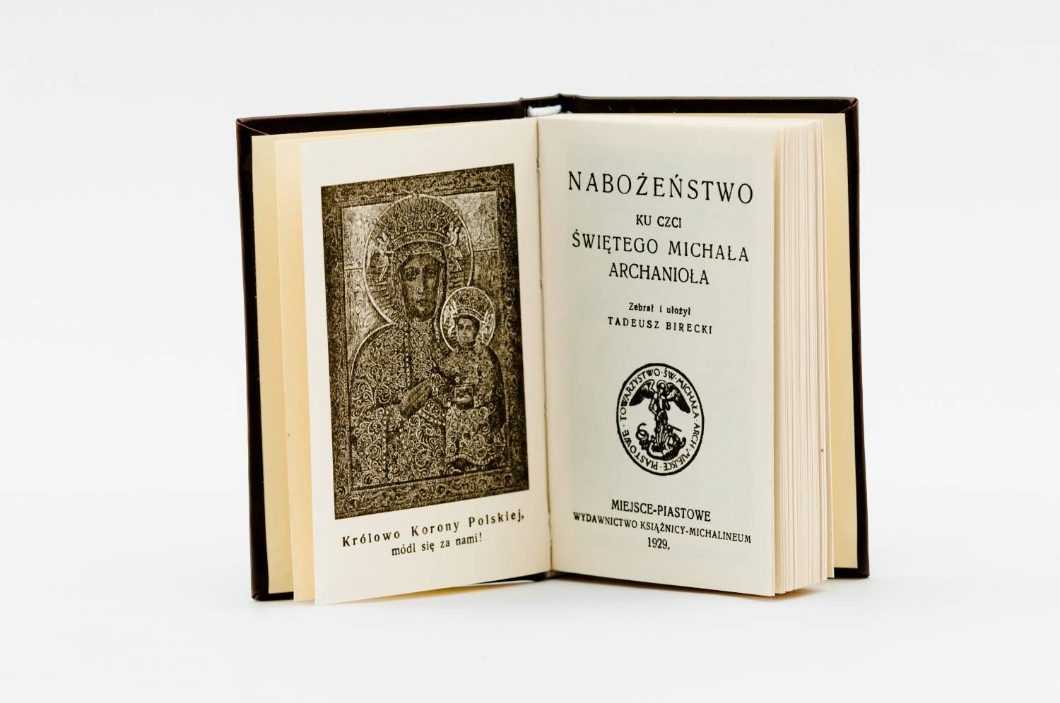 Nabożeństwo ku czci Świętego Michała Archanioła (twarda okładka) - zdjęcie 3 - Nabożeństwo ku czci Świętego Michała Archanioła (twarda okładka)