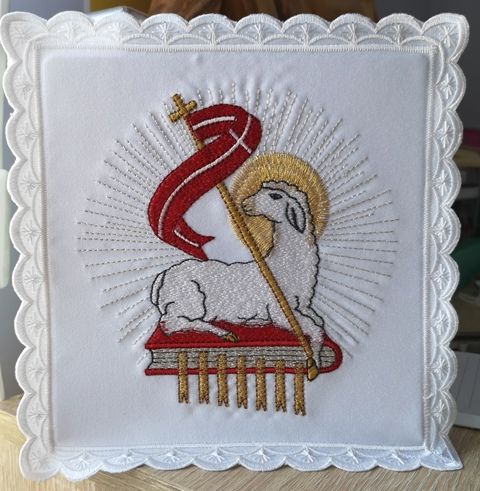 Bielizna kielichowa - Baranek Ofiarny (8) - zdjęcie 3 - Bielizna kielichowa - Baranek Ofiarny (8)