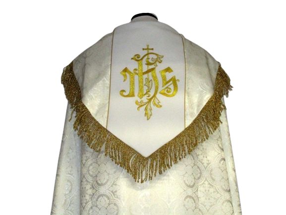 Kapa haftowana - IHS biała - rozeta (1) - zdjęcie 2 - Kapa haftowana - IHS biała - rozeta (1)