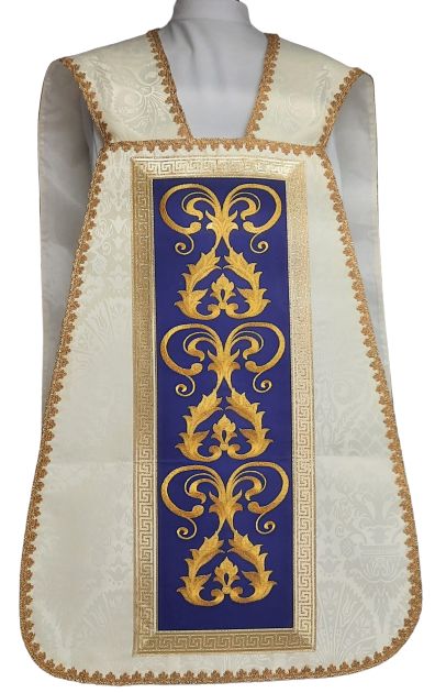 Ornat rzymski haftowany motyw Maryjny - zdjęcie 2 - Ornat rzymski haftowany motyw Maryjny