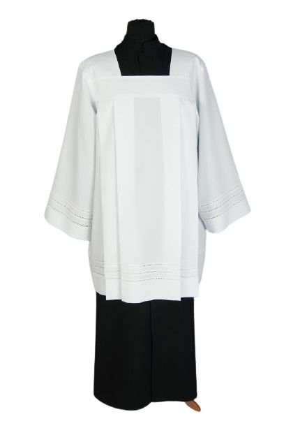 Komża kapłańska z koronką (D14)