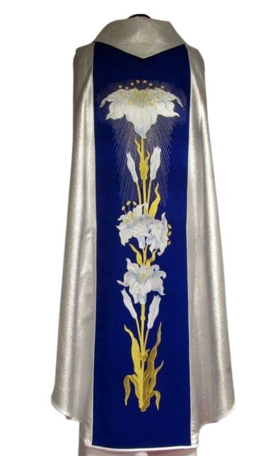 Ornat haftowany - Matka Boża Wniebowzięta - zdjęcie 2 - Ornat haftowany - Matka Boża Wniebowzięta