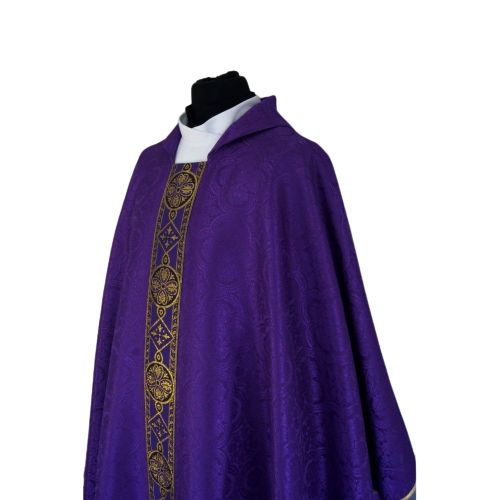 Ornat semi gotycki fioletowy - tkanina żakard (71) - zdjęcie 2 - Ornat semi gotycki fioletowy - tkanina żakard (71)