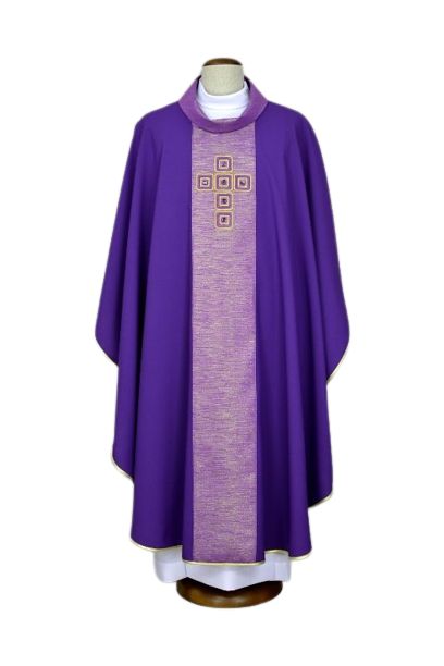 Ornat haftowany fioletowy - ozdobne kamienie (11)