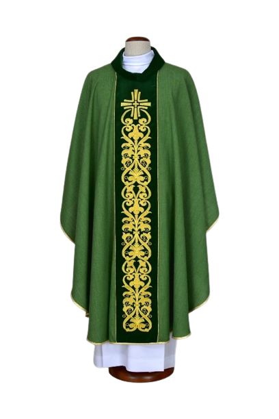 Ornat zielony haftowany - krzyż, ornament (19)