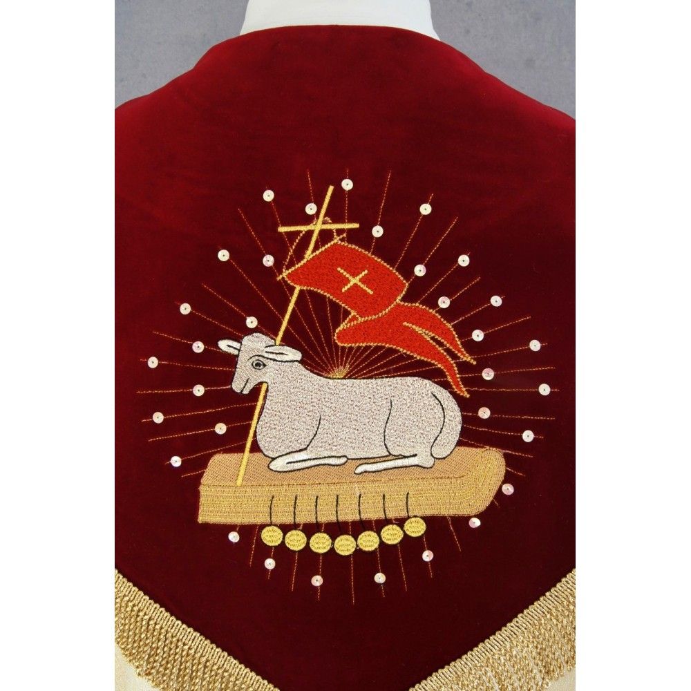 Kapa haftowana jasne złoto - motyw Baranka Bożego - zdjęcie 4 - Kapa haftowana jasne złoto - motyw Baranka Bożego