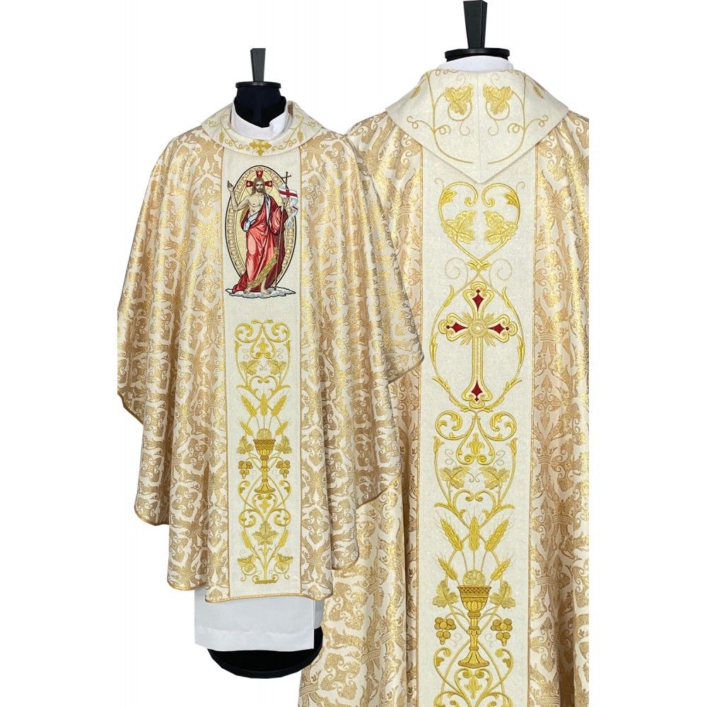 Ornat  haftowany z wizerunkiem  Jezusa Chrystusa