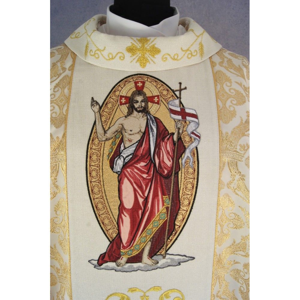 Ornat  haftowany z wizerunkiem  Jezusa Chrystusa - zdjęcie 2 - Ornat  haftowany z wizerunkiem  Jezusa Chrystusa