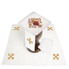 Bielizna kielichowa lniana, haftowana - Serce w koronie (1)