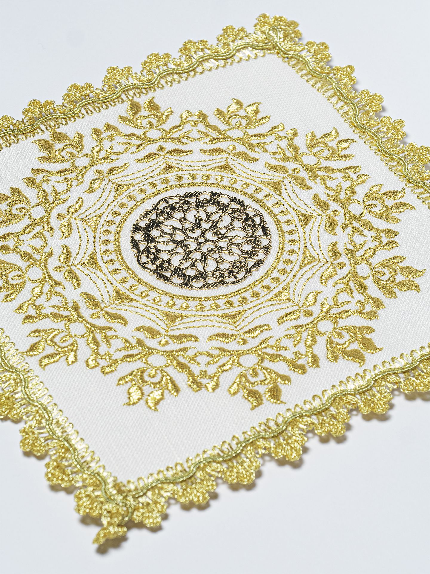 Bielizna kielichowa - tkanina len (9H) - zdjęcie 2 - Bielizna kielichowa - tkanina len (9H)