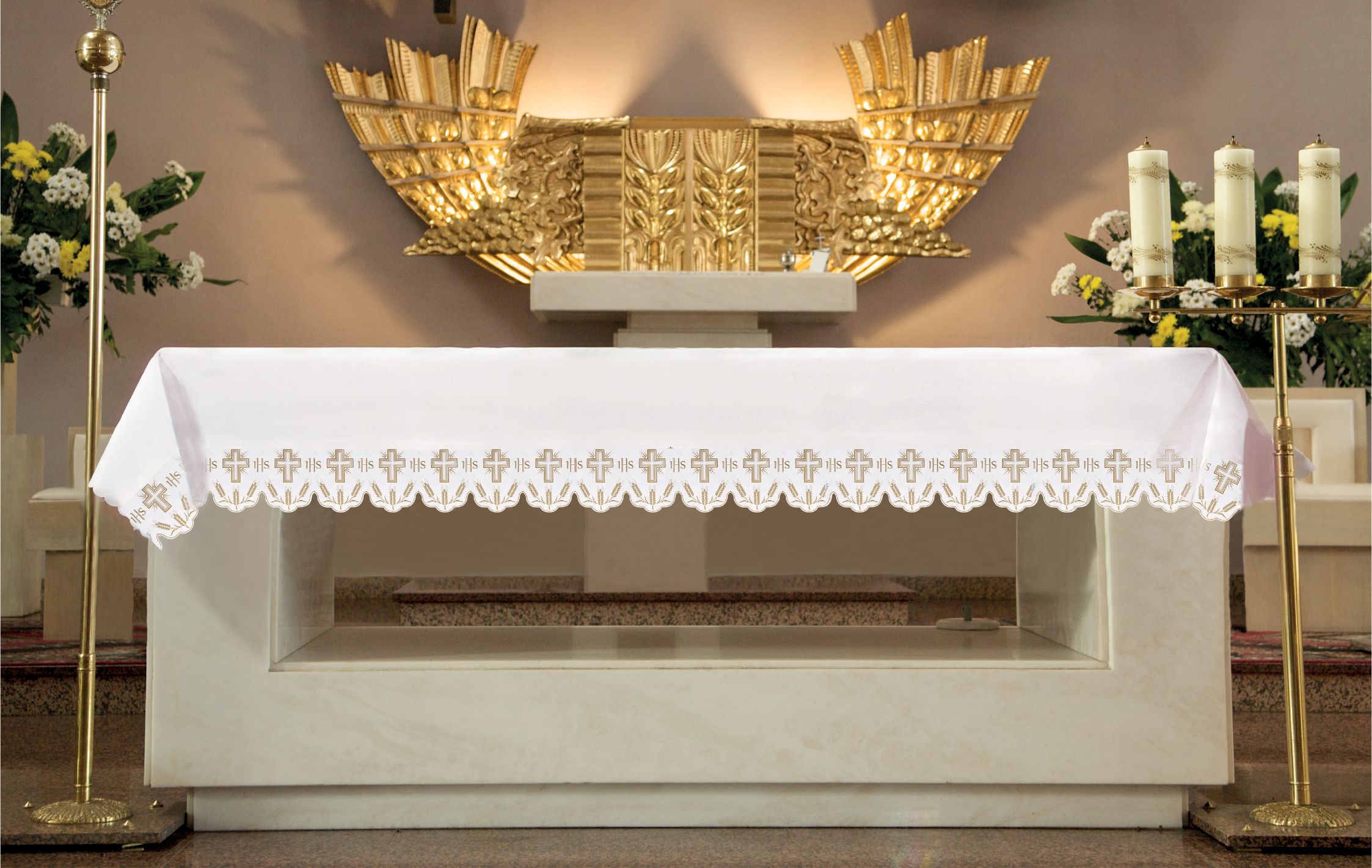 Obrus haftowany krzyże (1H)