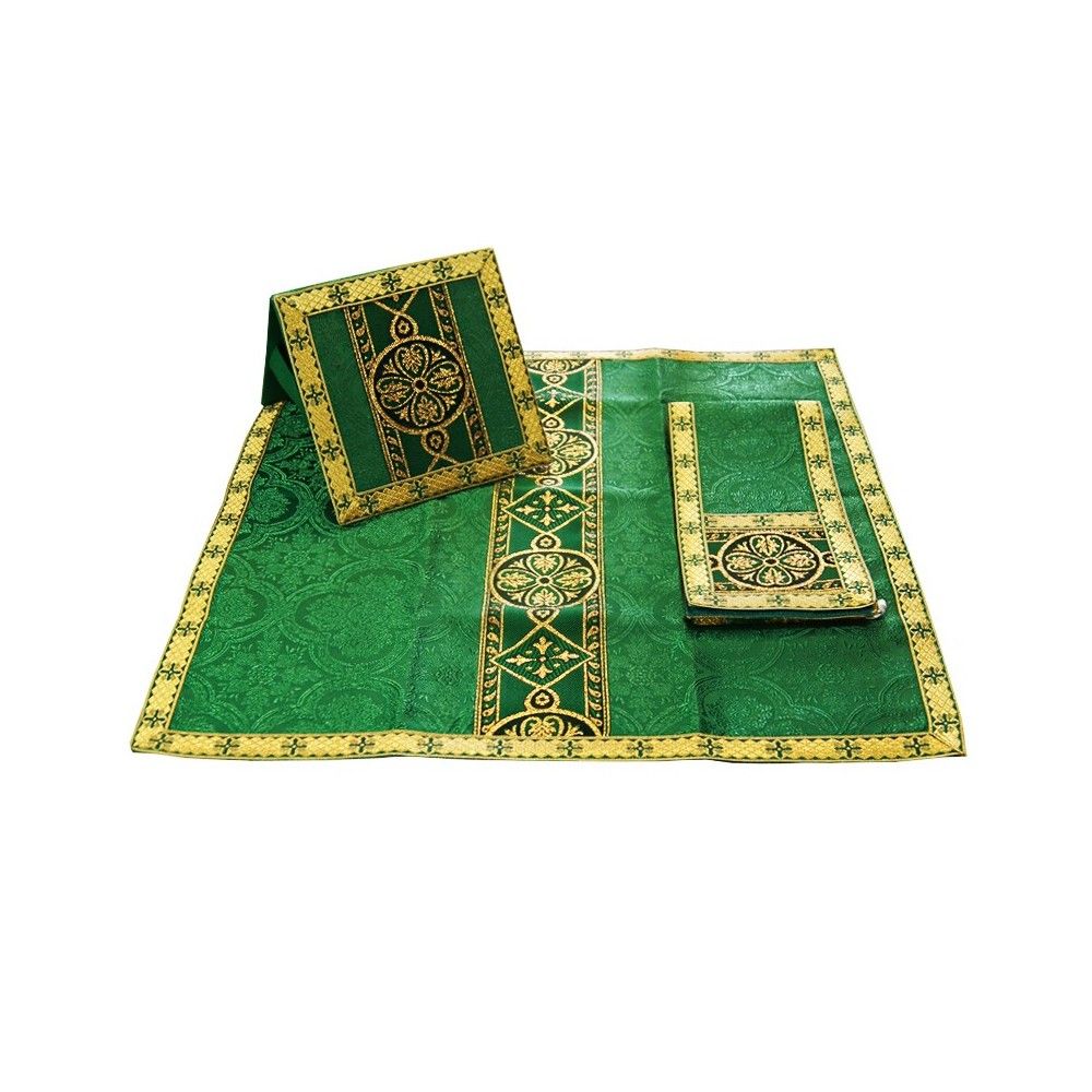 Ornat romański zielony (conical) - zdjęcie 2 - Ornat romański zielony (conical)